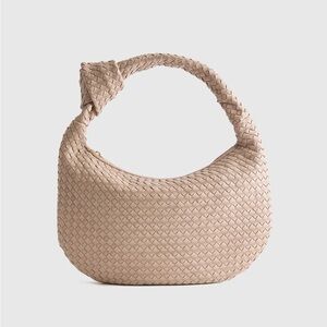 Leather Shoulder Bag in Beige